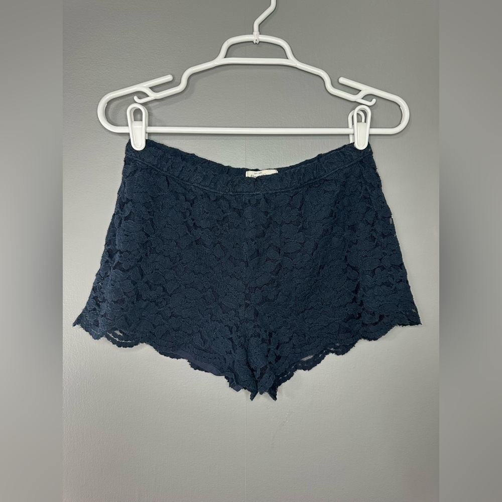 Abercrombie & Fitch Navy Lace Women's Shorts
